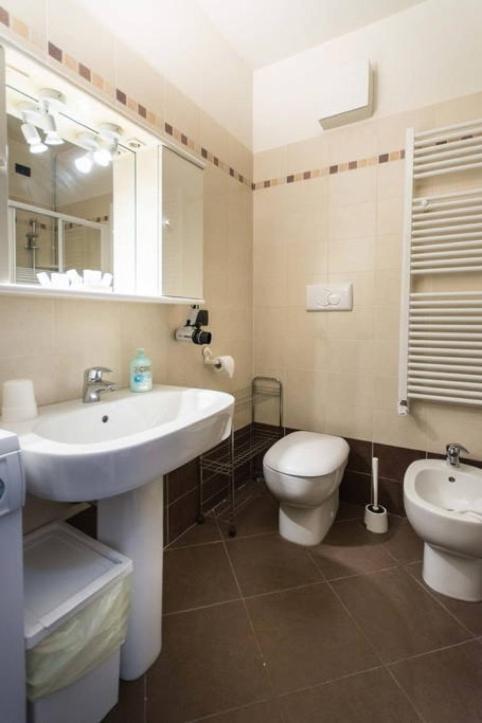 Suite Carpiano Melegnano Bagian luar foto